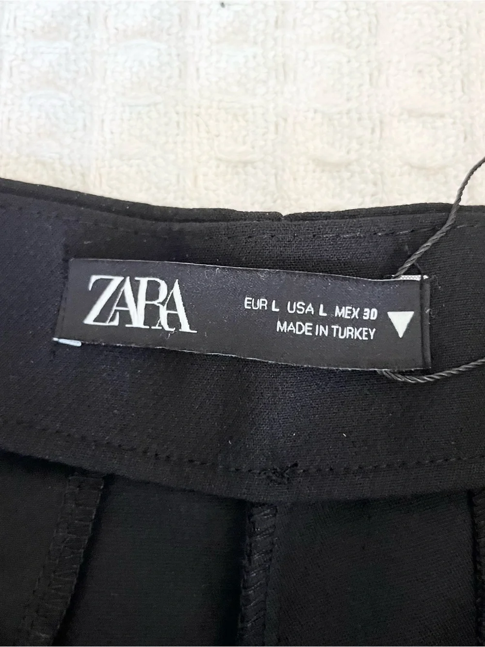 Zara black skort NWT size large
